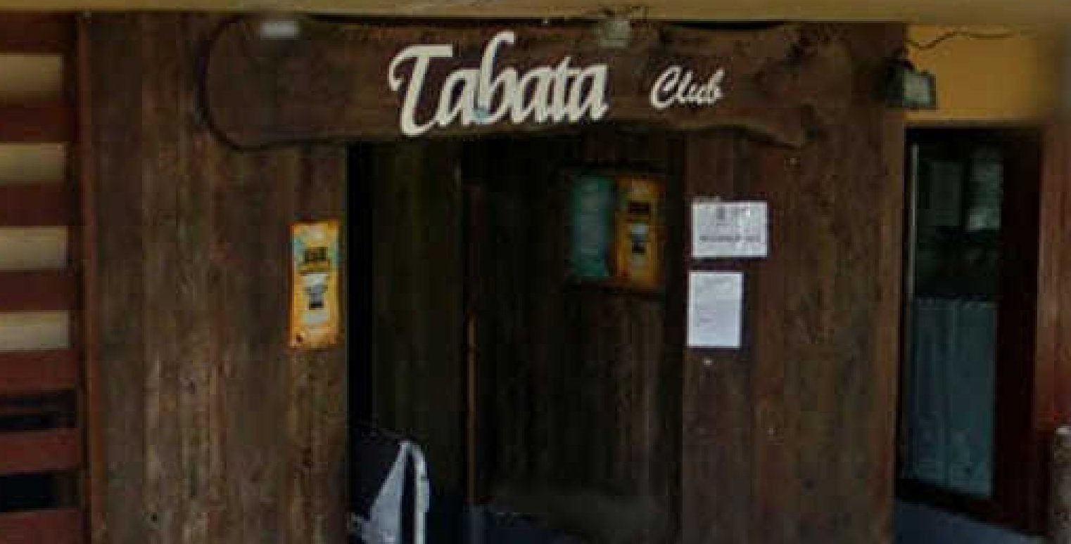 Festa senza mascherina allo storico locale del Sestriere – Arrivano i carabinieri, discoteca chiusa