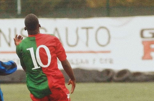 Torino – Arresto cardiaco, muore a 18 anni in un campo di calcio: i suoi organi salveranno 4 vite