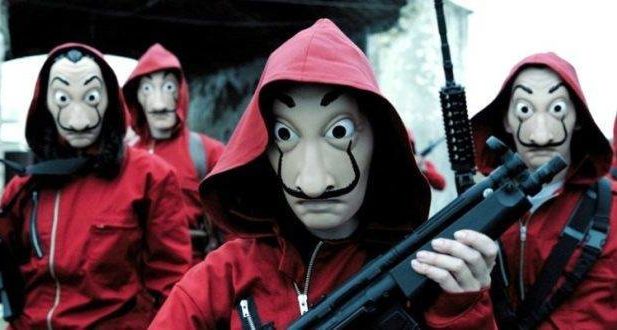 Torino – Sgominata banda, colpo da 300mila euro in banca: si ispiravano alla ‘Casa di Carta’