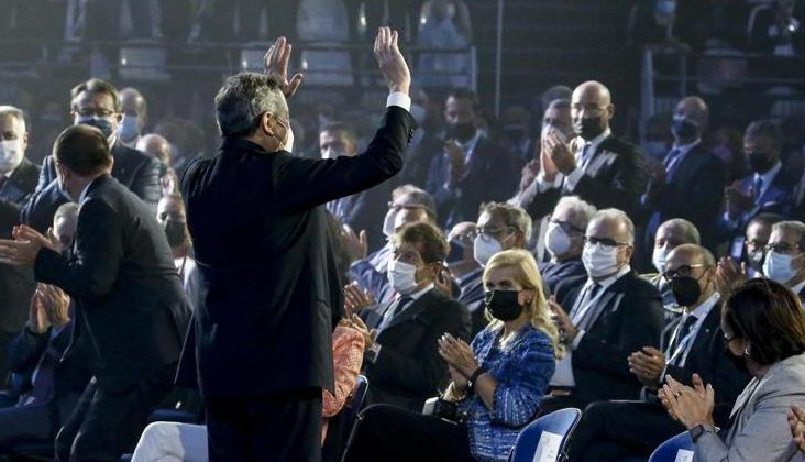 Standing ovation per il premier Draghi alla Conferenza degli Ambasciatori  VIDEO