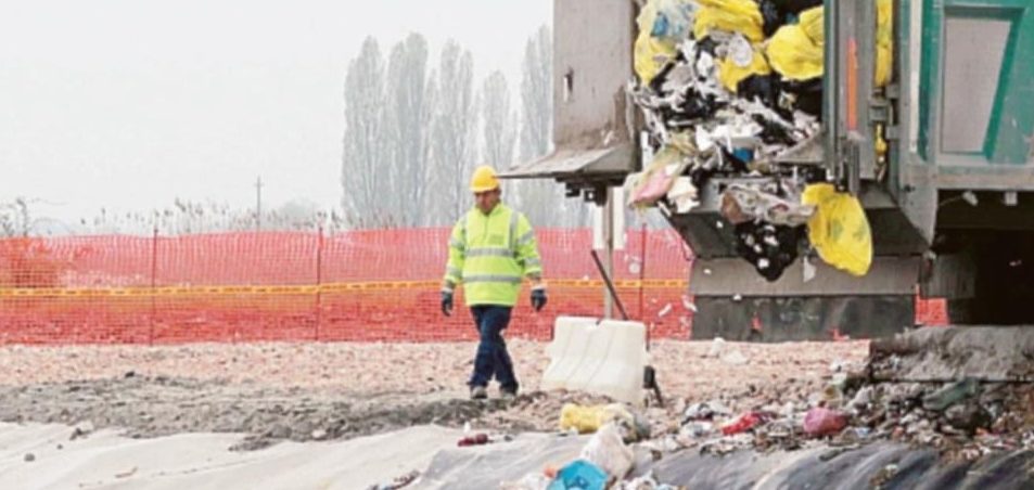 Piemonte – Smaltimento rifiuti e recupero materiali: al via un super piano ventennale per costruire il futuro ambientale della regione. Il progetto