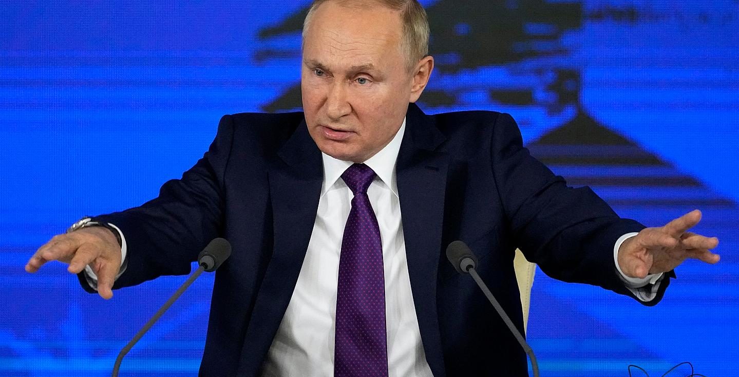 Ucraina – Dopo 83 anni un pazzo paventa la guerra nucleare: milioni di profughi in fuga, i primi già in Italia