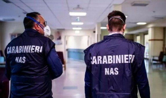 Torino – Arrestato medico No Vax: l’intervento dei carabinieri