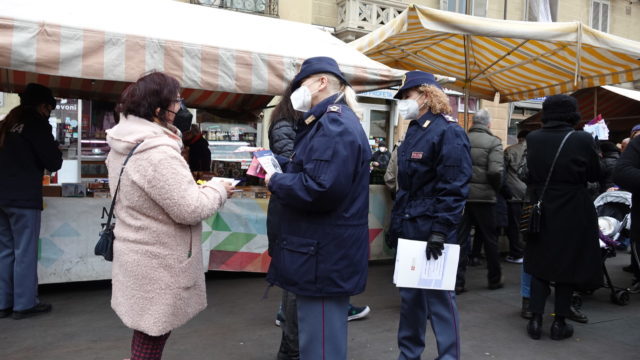 Torino – Violenza sulle donne ancora in aumento: ben 200 arresti in un anno per maltrattamenti e stalking. La Polizia incontra le cittadine torinesi