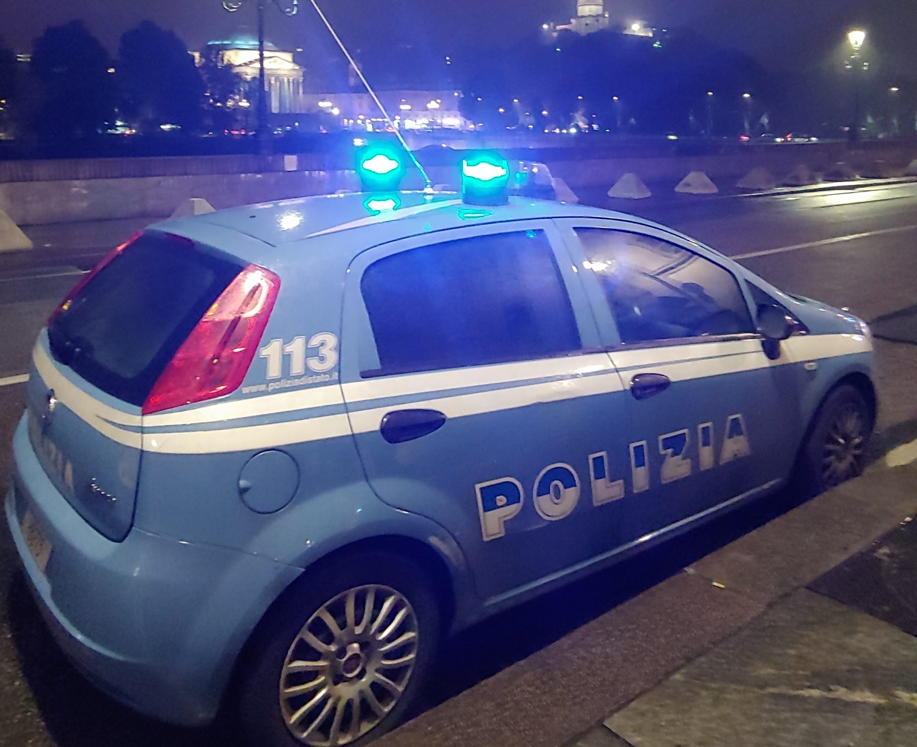 Torino – Controlli movida: multe a locali e a clienti. Trovato con Green Pass di un altro, denunciato