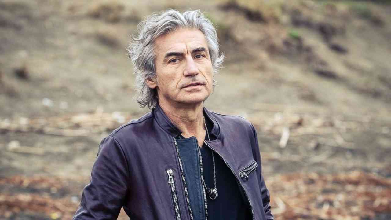 A Torino arriva Luciano Ligabue – Una grande anteprima apre il Salone del Libro