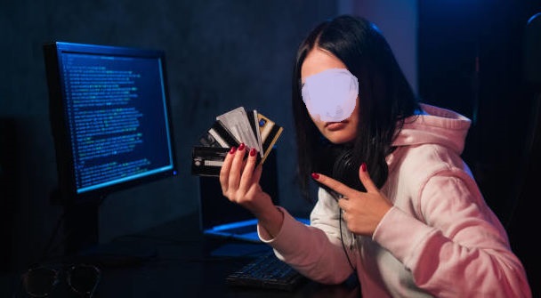 Torino – Sfrattato, viene truffato da due donne: “Mi hanno svuotato il conto, dicevano che era hackerato”