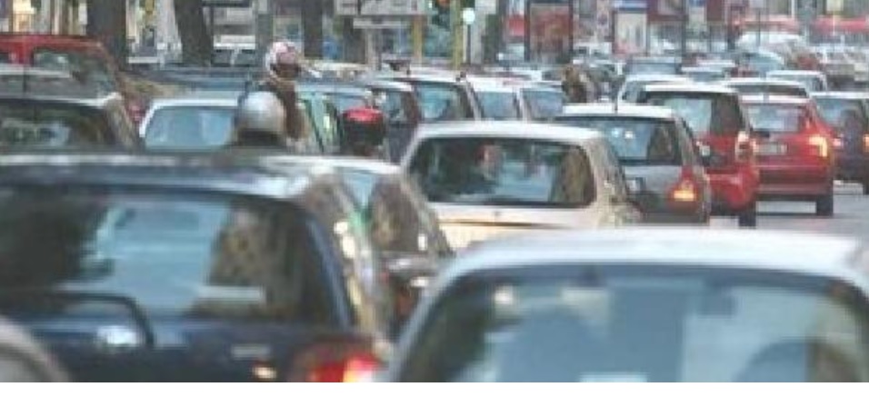 Torino – Fast and Furious: le riprese creano maxi ingorgo, zona Gran Madre paralizzata. Automobilisti inferociti, anzi furiosi