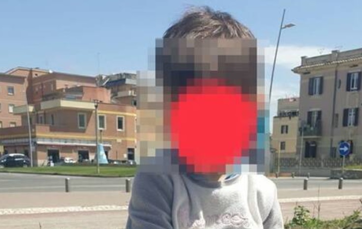 Piemonte – Bimbo di soli 5 anni vaga da solo sulla Provinciale. Salvato dai carabinieri. I genitori: “Facevamo la spesa”