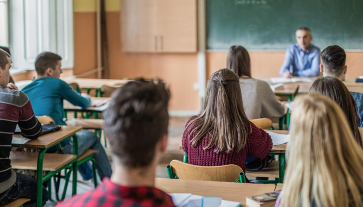 Scuole in Piemonte ultime nel Nord Italia – Uno studente su due non sa le lingue, elementari ‘bocciate’ in grammatica. Il caso