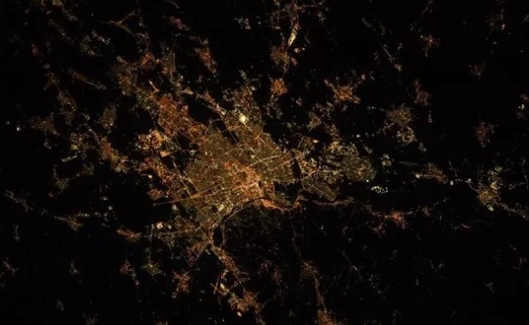 Torino celebrata da Samantha Cristoforetti dallo spazio: “Ecco come vedo la vostra bellissima città”