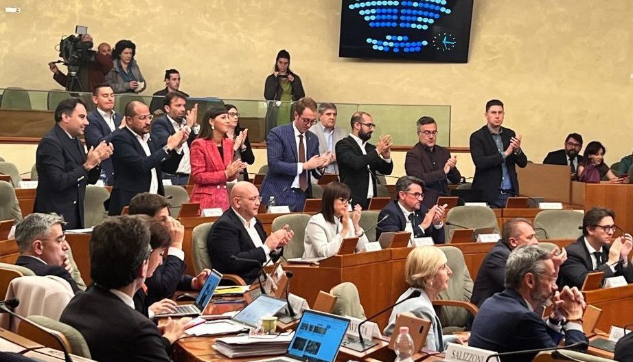 Piemonte – ‘Allontanamento zero’ dei minori dalla famiglia , dopo 3 anni è legge. Soddisfazione in Regione