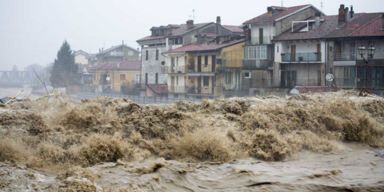 Nubifragi nel Torinese – Danni e fiumi esondati:  50 persone isolate in Val di Susa. La situazione