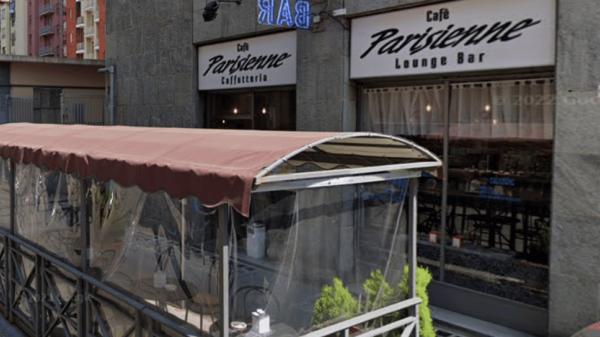 Dramma a Torino – Noto barista trovato morto nel suo locale in centro, con un coltello piantato nel petto. I carabinieri indagano