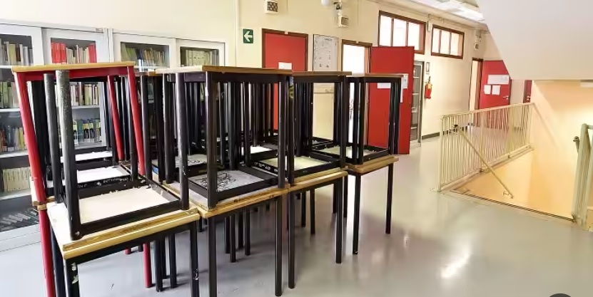 Torino – Sfiorata la tragedia: crolla controsoffitto in scuola elementare. I bambini erano a casa