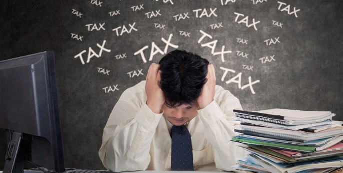 In Italia le tasse hanno raggiunto livelli record – La pressione fiscale sfiora il 44%