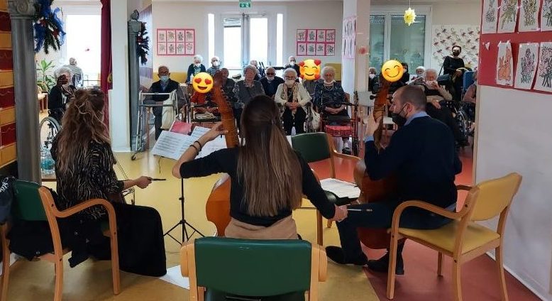 Torino – Il bel gesto dei ragazzi del Conservatorio: un concerto per gli anziani della Casa di riposo: “E’ stato un successo”