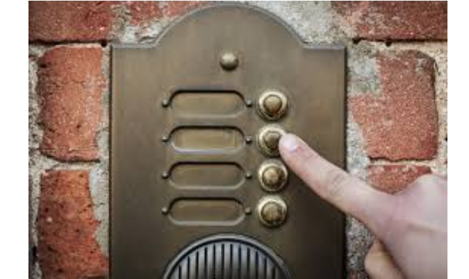 Follia in Piemonte – Mette in fuga i Testimoni di Geova sparando: denunciato