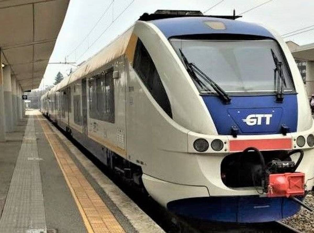 Torino – Dal centro all’aeroporto di Caselle in treno (uno ogni quarto d’ora). Presto sarà attivo il collegamento: Info