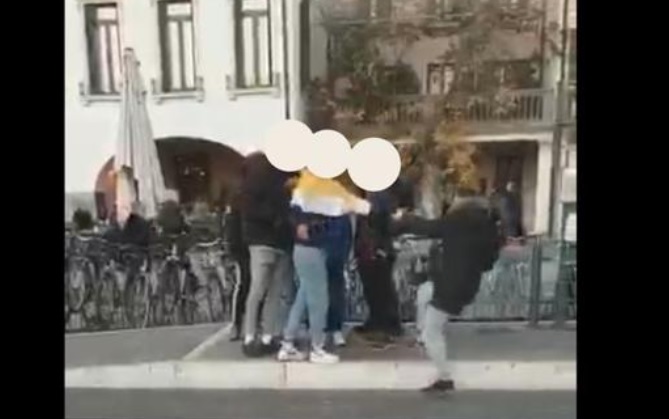 Torino – Ancora allarme baby-gang in pieno centro: sei minorenni assaltano un passante e lo rapinano. Inseguiti dai carabinieri