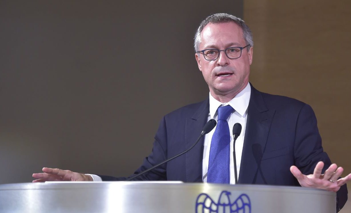 Bonomi: ” Meglio abbassare le tasse sul lavoro che incentivare le assunzioni”