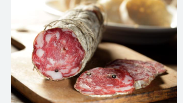 Torino – Listeria e salmonella: tre marche di salame ritirate dal mercato. Ecco quali sono