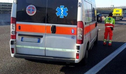 Ennesimo incidente sulla Torino -Aosta: due persone ferite