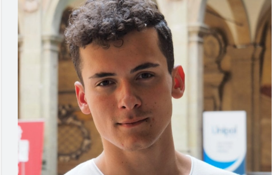 Giovane piemontese muore in vacanza, travolto da un’onda anomala. Il dramma