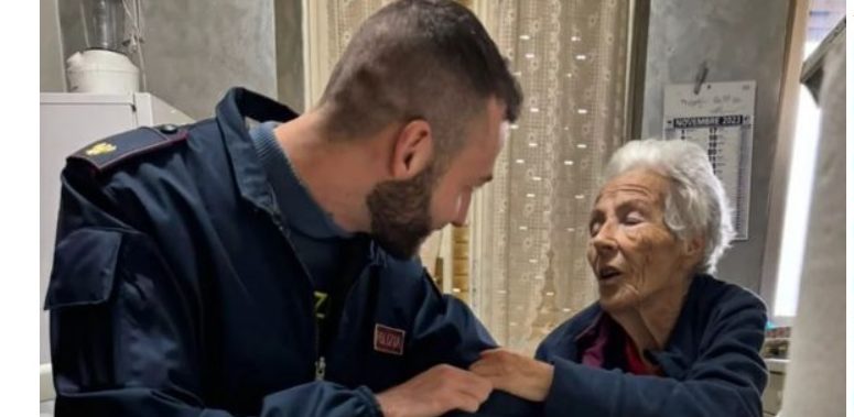 Torino – A 90 anni è costretta ad accudire il figlio malato: i poliziotti arrivano in soccorso. La storia