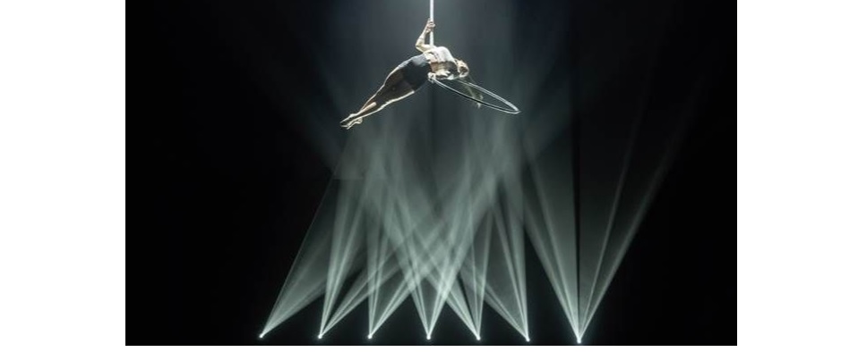 Torino – Sarà un Capodanno “spettacolare”: triplo appuntamento con il Cirko Vertigo. Gli eventi