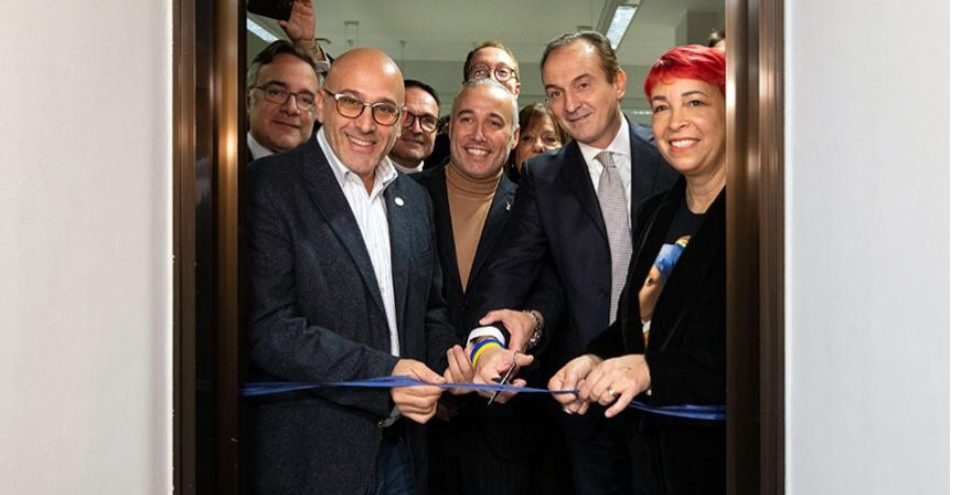 Torino celebra Gipo Farassino, grande cantautore in lingua piemontese. Intitolata una sala in Regione