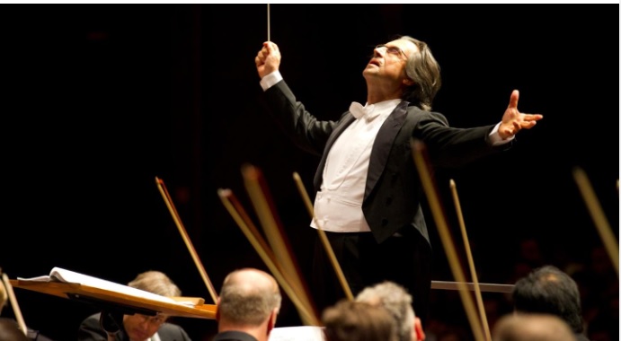 A Torino Riccardo Muti e la Chicago Symphony Orchestra – Il concerto che rende omaggio all’Italia