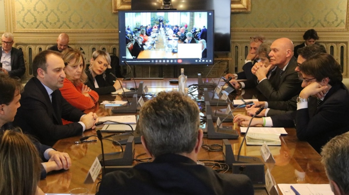 A Torino il tavolo sull’automotive con Stellantis – Ecco il piano da presentare a Meloni