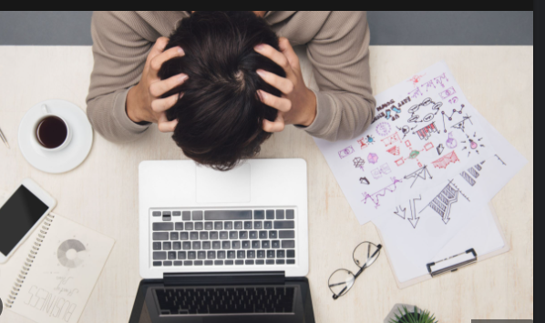 Le riunioni on line sono stressanti? 10 minuti di pausa fanno la differenza. Lo studio