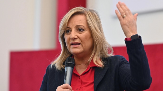 Piemonte- Elezioni Regionali, Pd annuncia la candidatura dell’assessora di Torino Pentenero. Gelo M5S “Non sapevamo nulla”