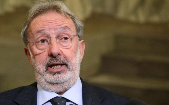 Piemonte – Grave incidente, finisce in una scarpata: muore il senatore Buemi