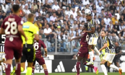 Toro -Juve: il derby si chiude 0-0 e delude tutti – Vlahovic spreca, Lazaro si mangia il gol vittoria