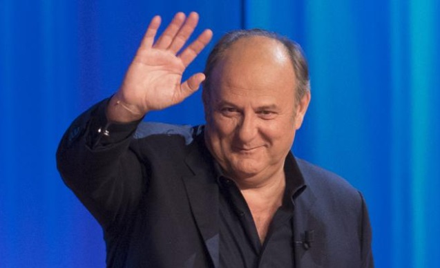 In Piemonte è un bagno di folla per Gerry Scotti al Festival della Tv: “Un onore per me essere così amato”