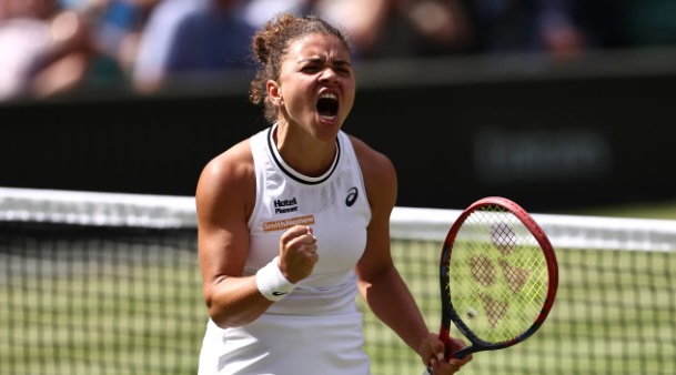 Spettacolo Jasmine Paolini – Grande rimonta con Vekic, vola in finale a Wimbledon. E’ la prima volta per un’italiana