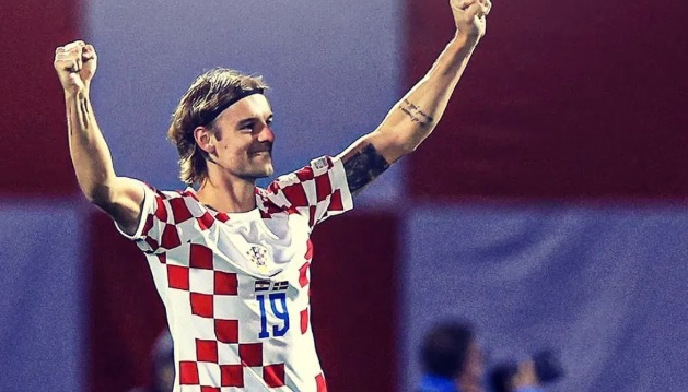 Toro, arriva il nuovo esterno sinistro dall’Ajax (e Nazionale Croato) . Ecco chi è