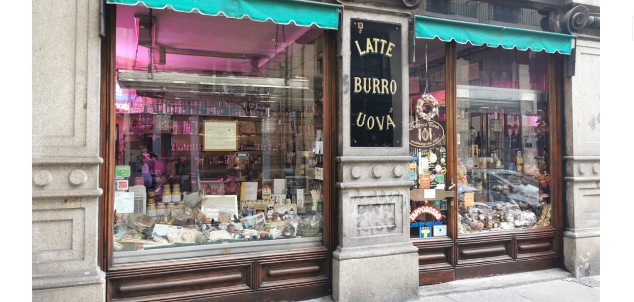 Torino – Viaggio fra le botteghe storiche della città con grandi scrittori: il progetto per rilanciare il commercio locale