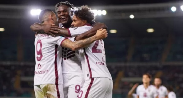 Il Toro vola in vetta alla classifica – E’ la notte più bella: tre reti al Verona e primo posto da solo
