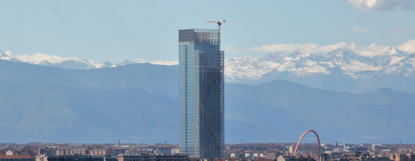 Torino – Grattacielo Regione Piemonte: i costi continuano a lievitare:  altri 9 milioni di euro in più. Ora si sfiorano i 300