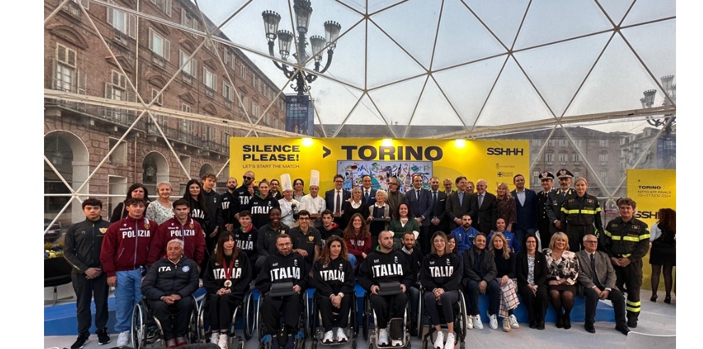 Torino -Premiati in piazza Castello gli atleti piemontesi di Parigi 2024: “Sono i nostri campioni”
