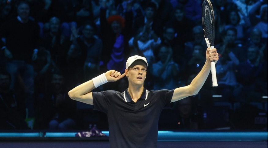 Torino – Sinner “polverizza” Medvedev in 2 set e vola in semifinale alle ATP Finals
