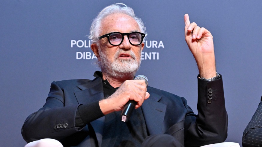 Flavio Briatore chiede 13 milioni di risarcimento ai giudici: “Il mio yacht è stato svenduto a un prezzo vile”