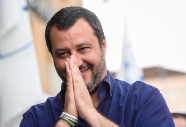 Salvini assolto al processo Open Arms: “Non fu sequestro di persona”. Ecco il verdetto. Lui esulta