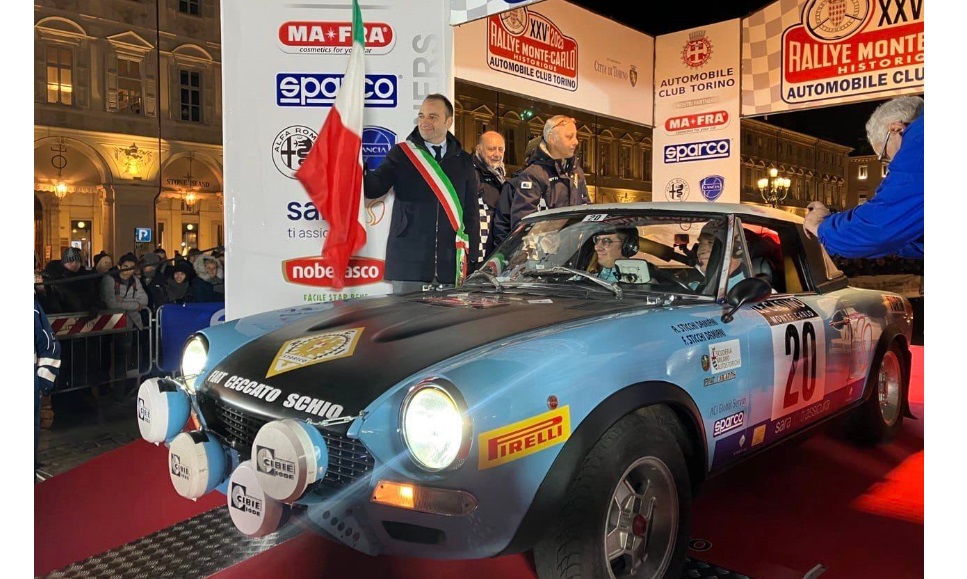 A Torino si corre il Rally di Montecarlo- Al via le auto storiche in piazza Castello: l’evento