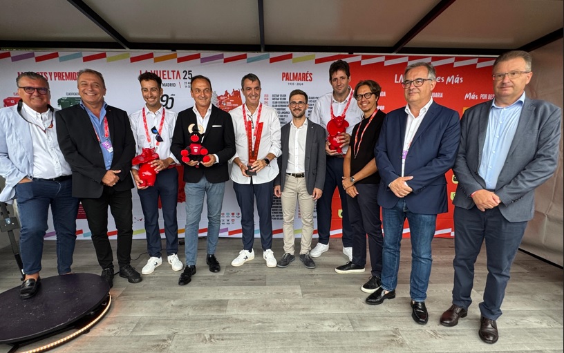 Piemonte -La Vuelta ha fatto tappa ad Alba: Jonas Vingegaard trionfa in salita a Limone