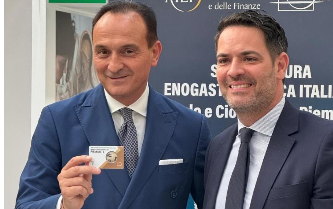 Torino – Barolo e Cioccolato: il Piemonte protagonista della nuova moneta da 5 Euro. Serie: “Cultura Enogastronomica Italiana”
